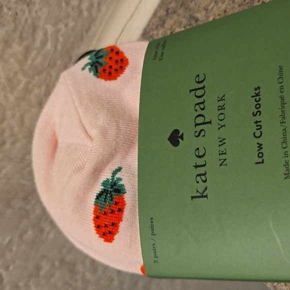 Kate Spade Pink Socks with Strawberry Design 3 Pairs Nwt - Picture 4 of 4